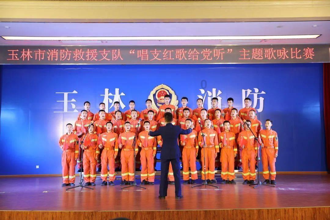 力量不足，该如何玩转引体向上呢？游戏画面